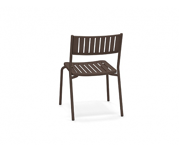 Bridge chair