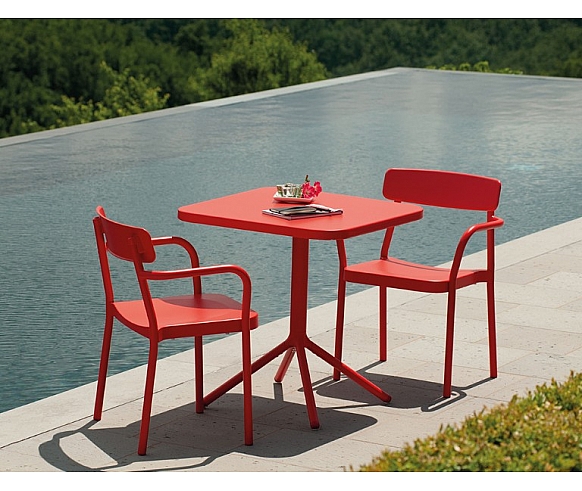 Grace chair