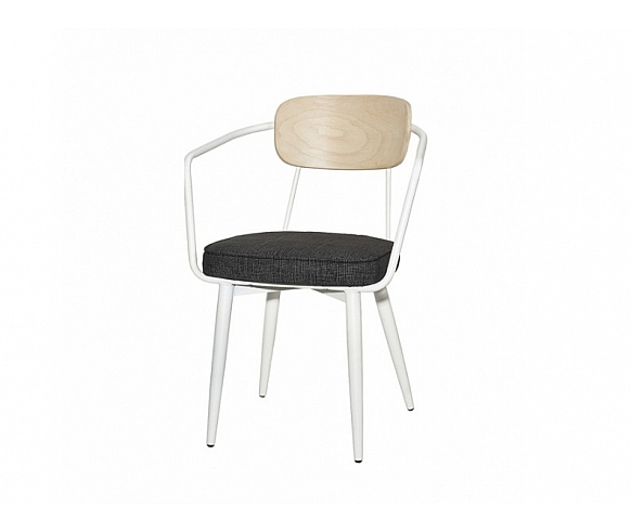 Nolan P-W chair