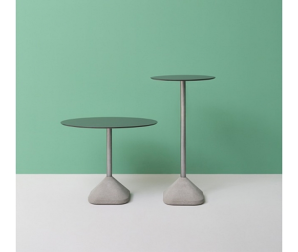 Concrete 855 bar table base