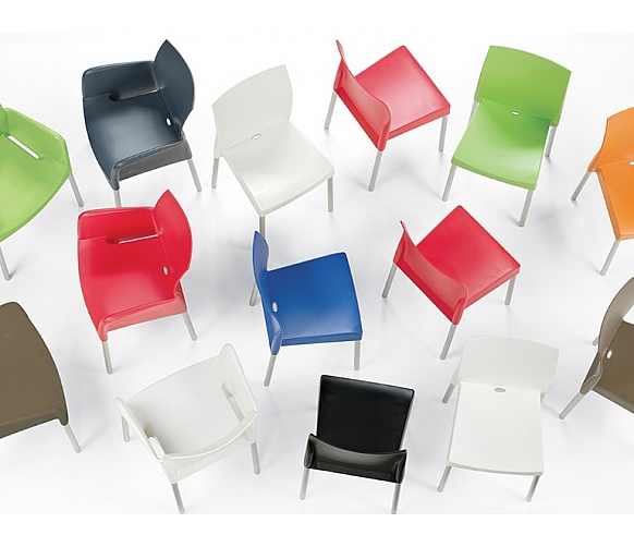 Ice 800 chair