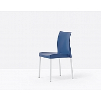 Ice 800 chair