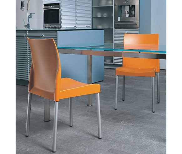 Ice 800 chair
