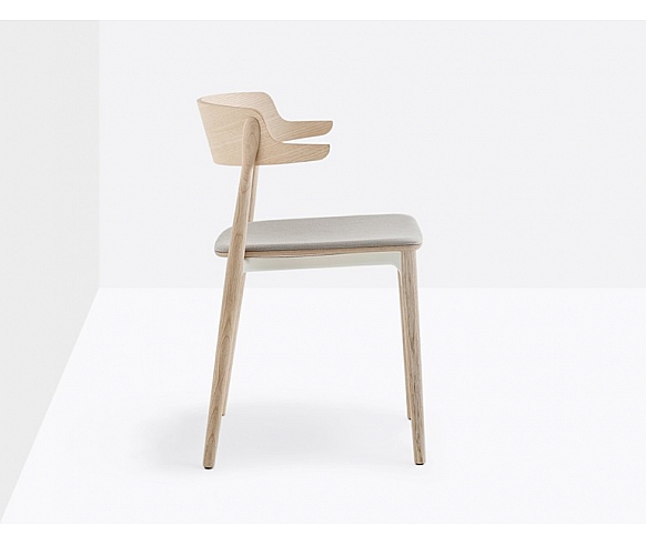 Nemea 2826 chair