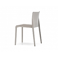 Volt 670 chair