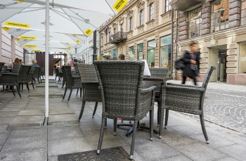 HOOTERS sports bar, Vilnius