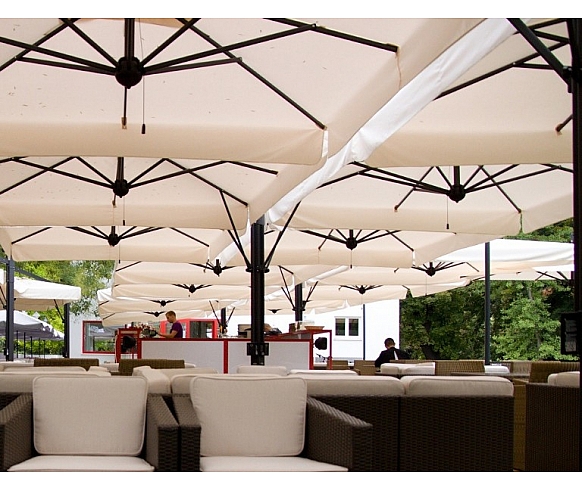 Alu poker dark parasol