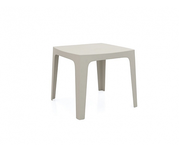 Solid table