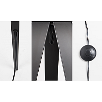 Tripod floor lamp