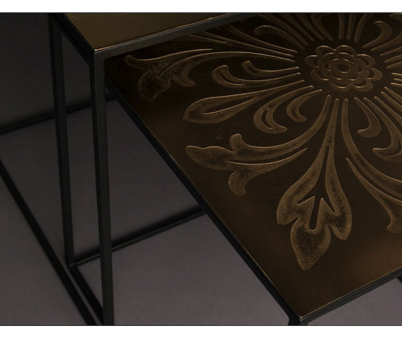 Saffra side table
