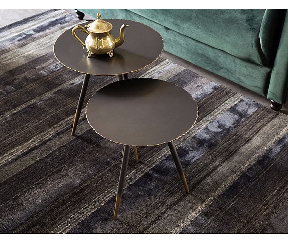 Stalwart table set