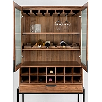 Travis cabinet