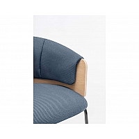 Collar 4 chair