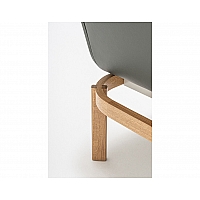 Ramp chair