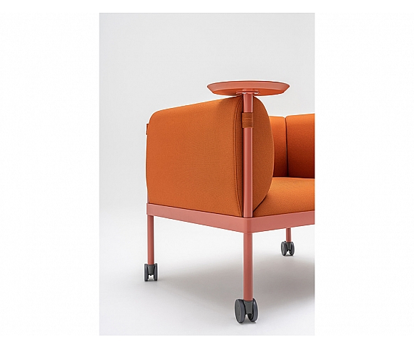 Stilt L armchair