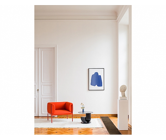 Stilt L armchair